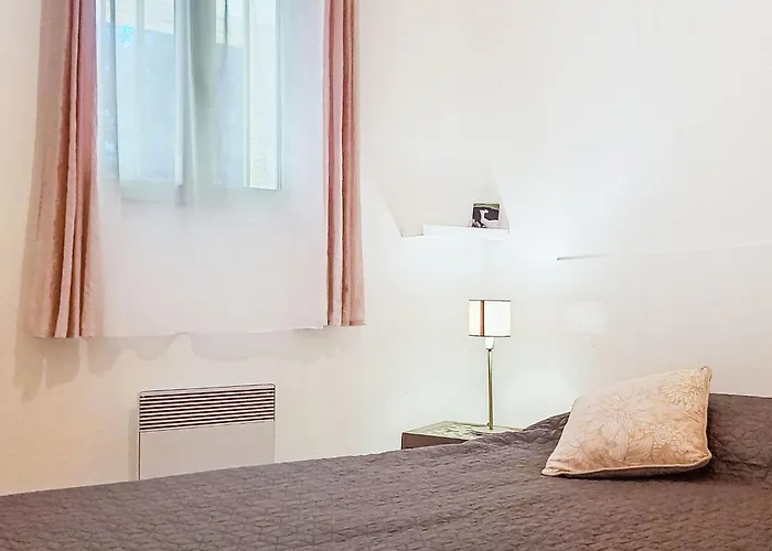 Daire Palmier By Interhome Six-Fours-les-Plages