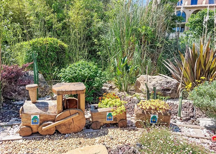 Palmier By Interhome Six-Fours-les-Plages